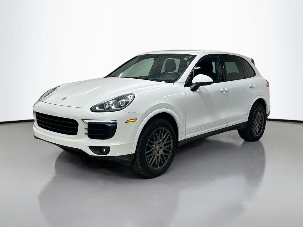 2018 PORSCHE Cayenne