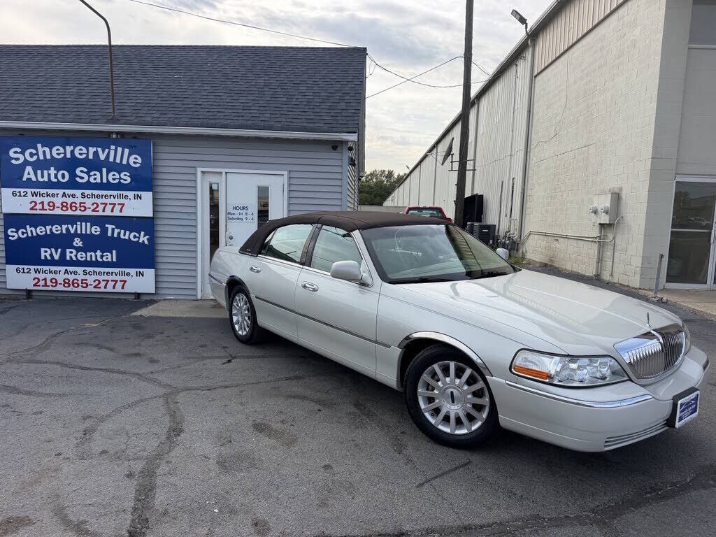 2007 LINCOLN Town Car