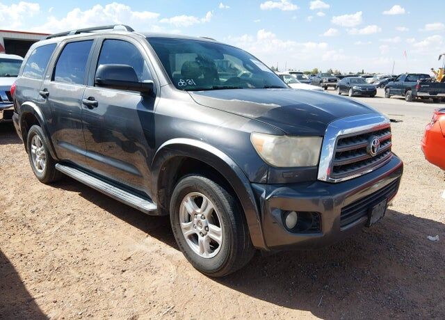 2012 TOYOTA Sequoia