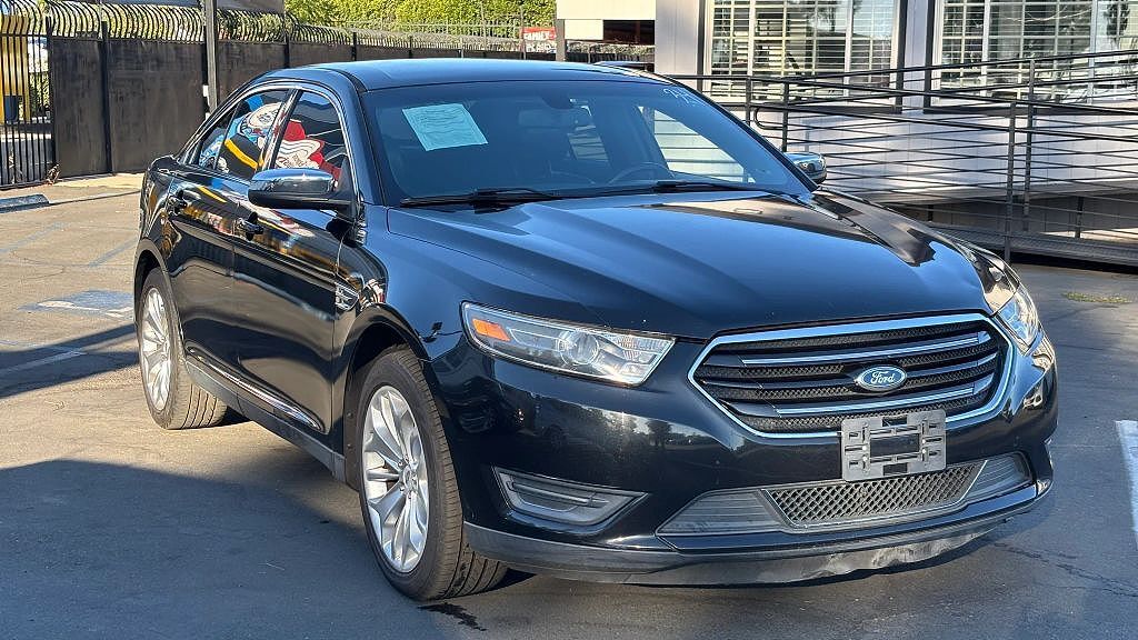 2015 FORD Taurus
