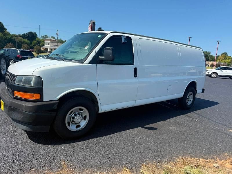 2019 CHEVROLET Express