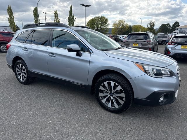 2017 SUBARU Outback