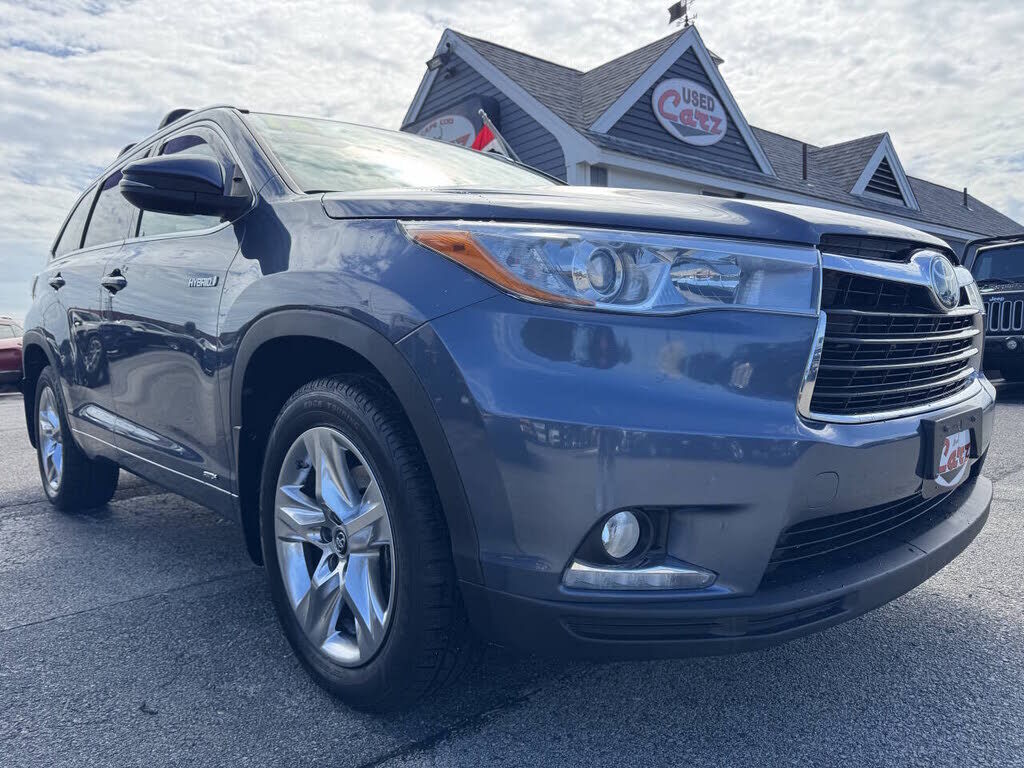 2016 TOYOTA Highlander