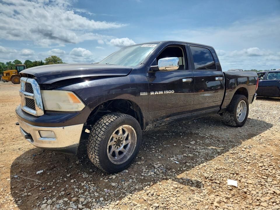 2011 DODGE Ram