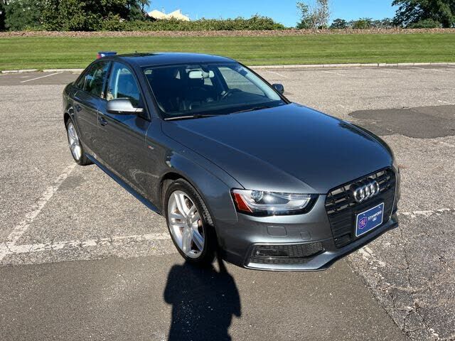2016 AUDI A4