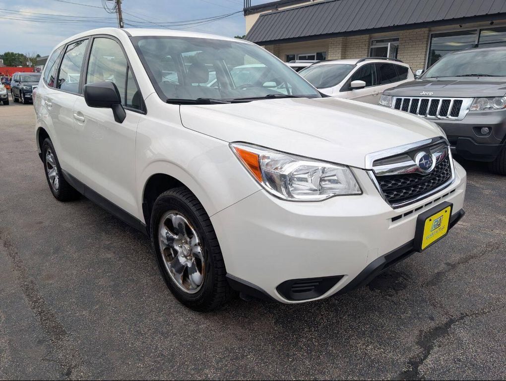 2016 SUBARU Forester