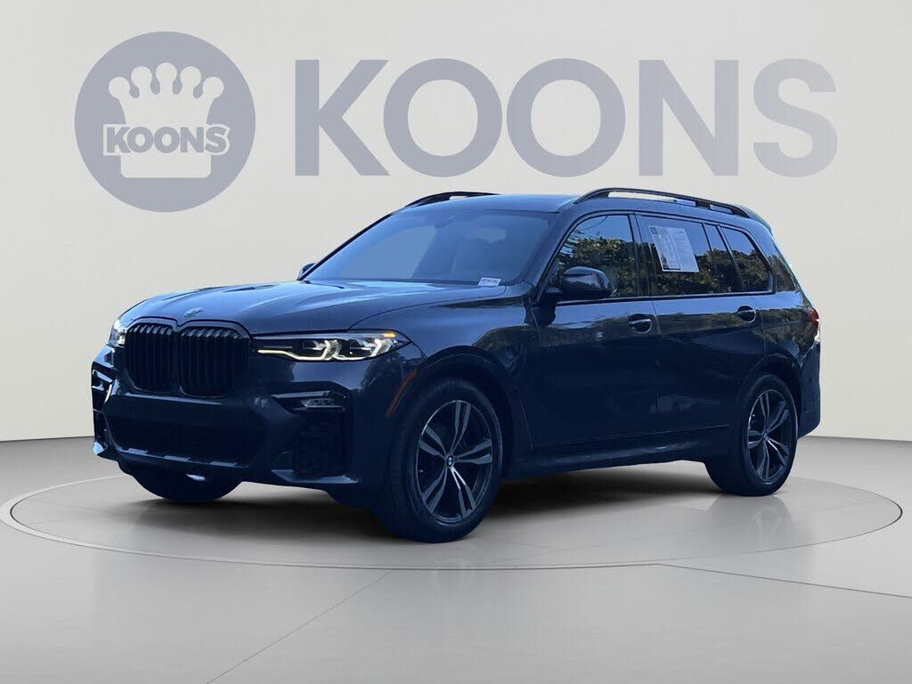 2021 BMW X7