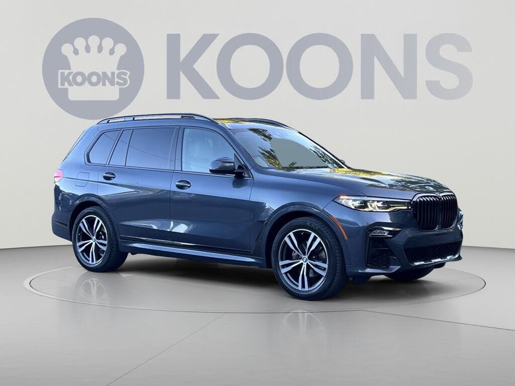 2021 BMW X7