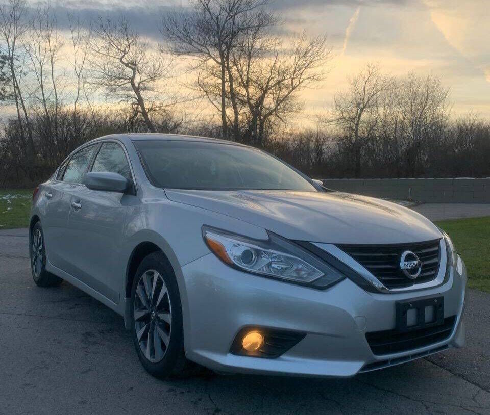 2016 NISSAN Altima