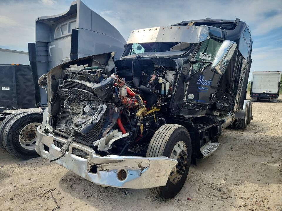 2014 KENWORTH T6 Series