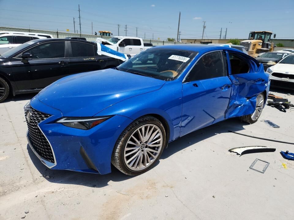 2023 LEXUS IS