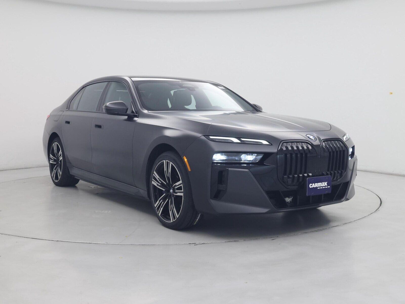 2023 BMW i7