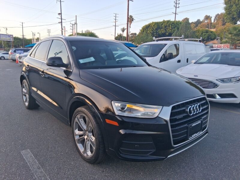 2016 AUDI Q3