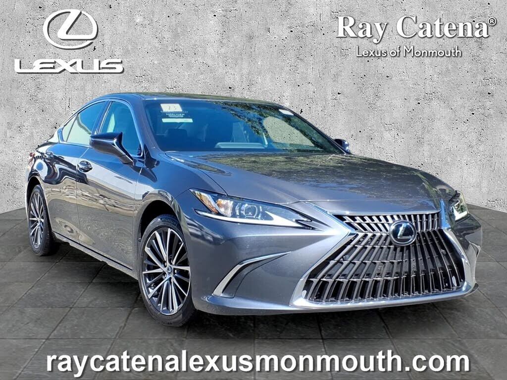 2023 LEXUS ES