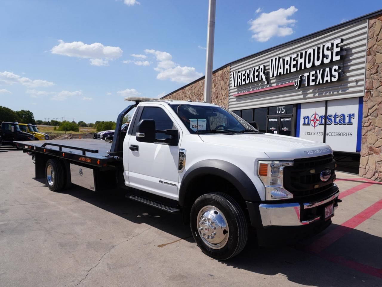 2022 FORD F-550