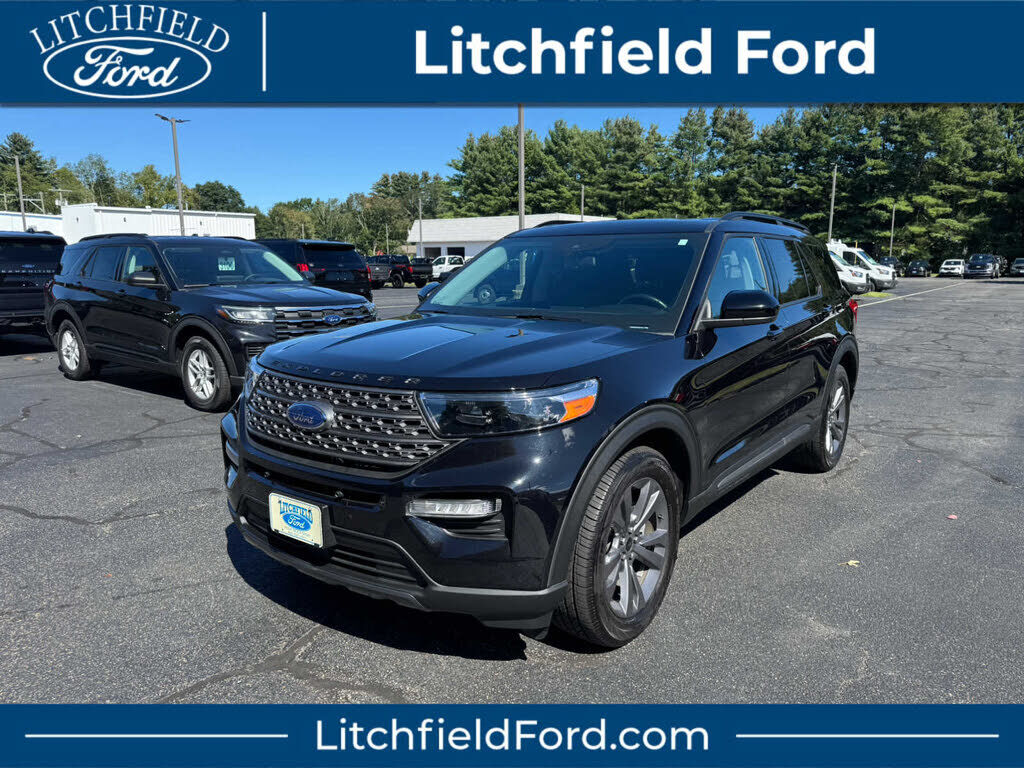 2023 FORD Explorer