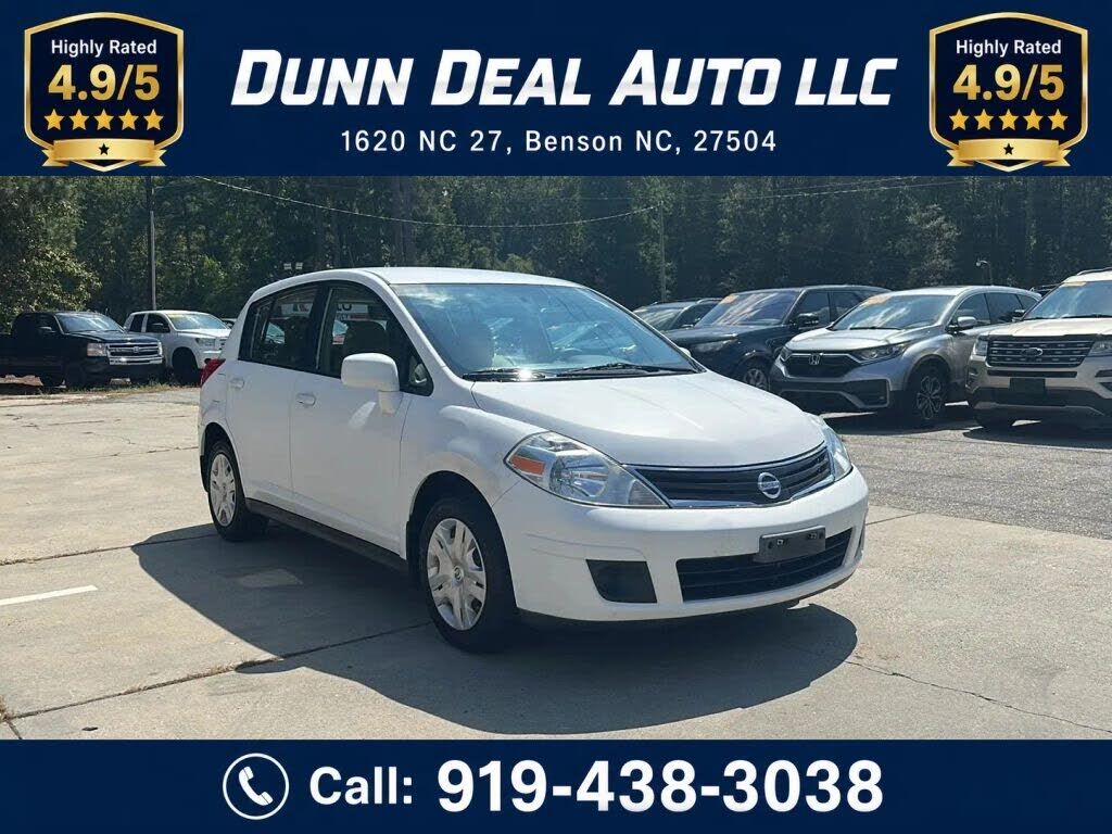 2012 NISSAN Versa