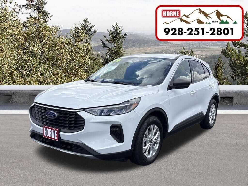 2024 FORD Escape