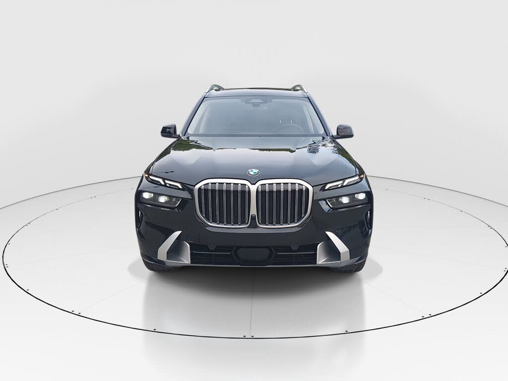 2025 BMW X7