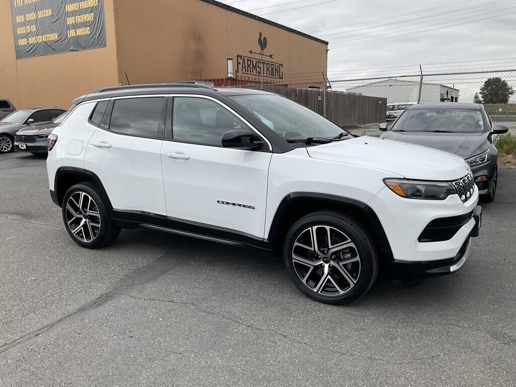 2025 JEEP Compass