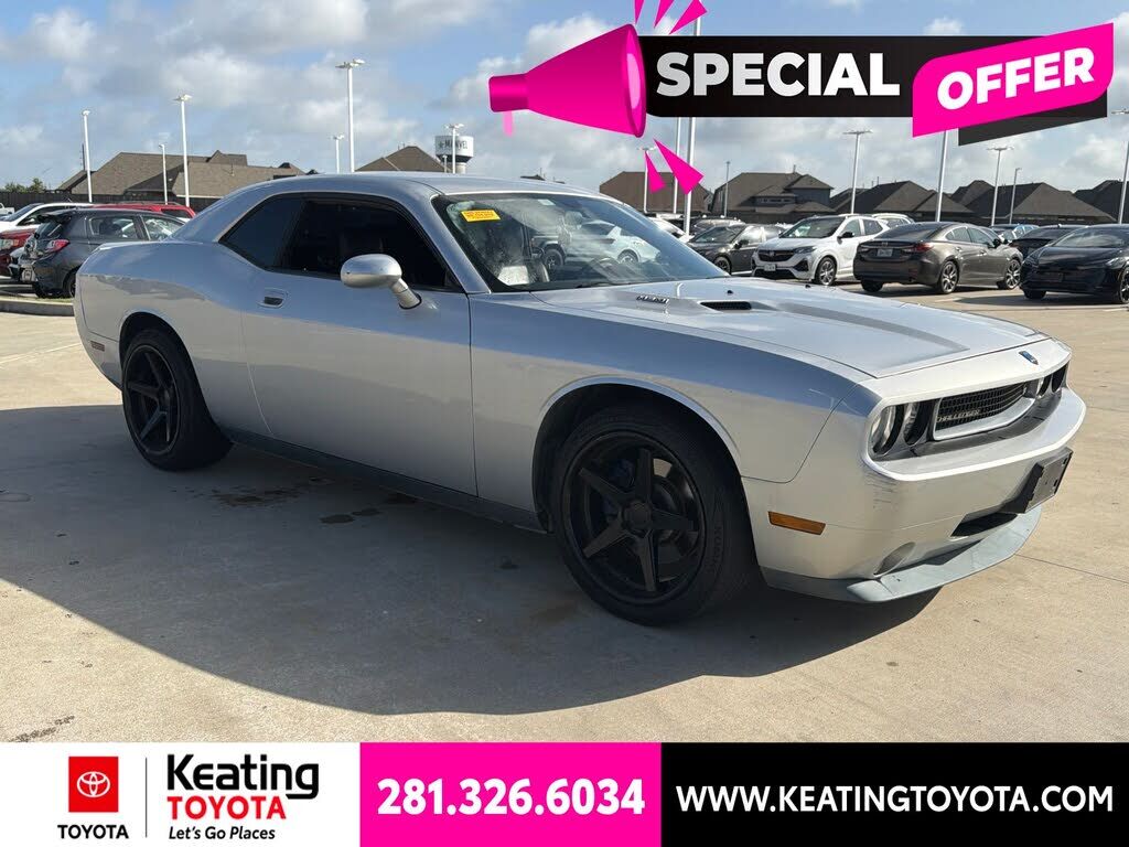 2009 DODGE Challenger