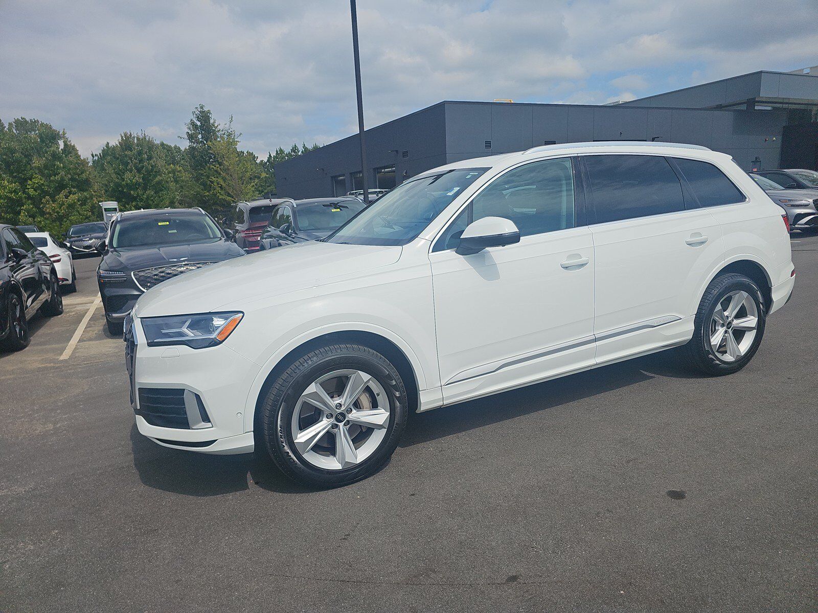 2022 AUDI Q7