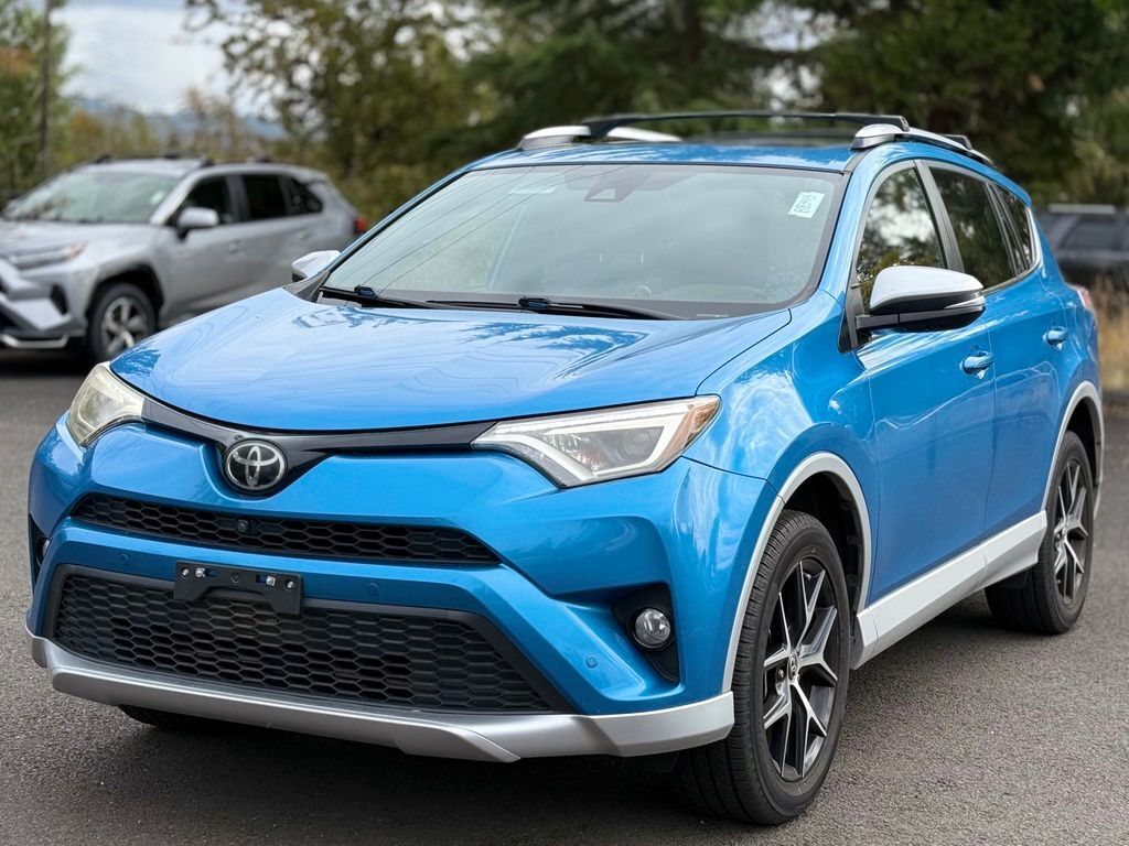 2016 TOYOTA RAV4