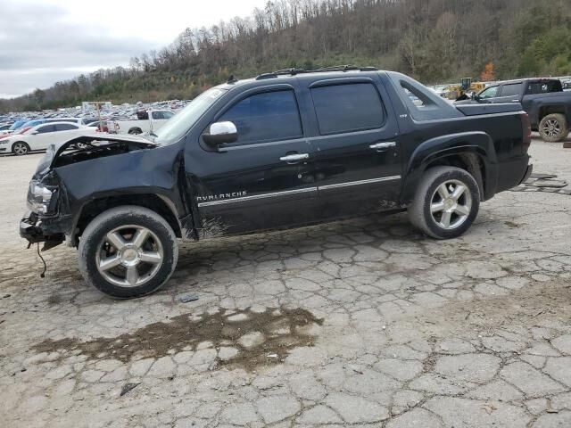 2011 CHEVROLET Avalanche