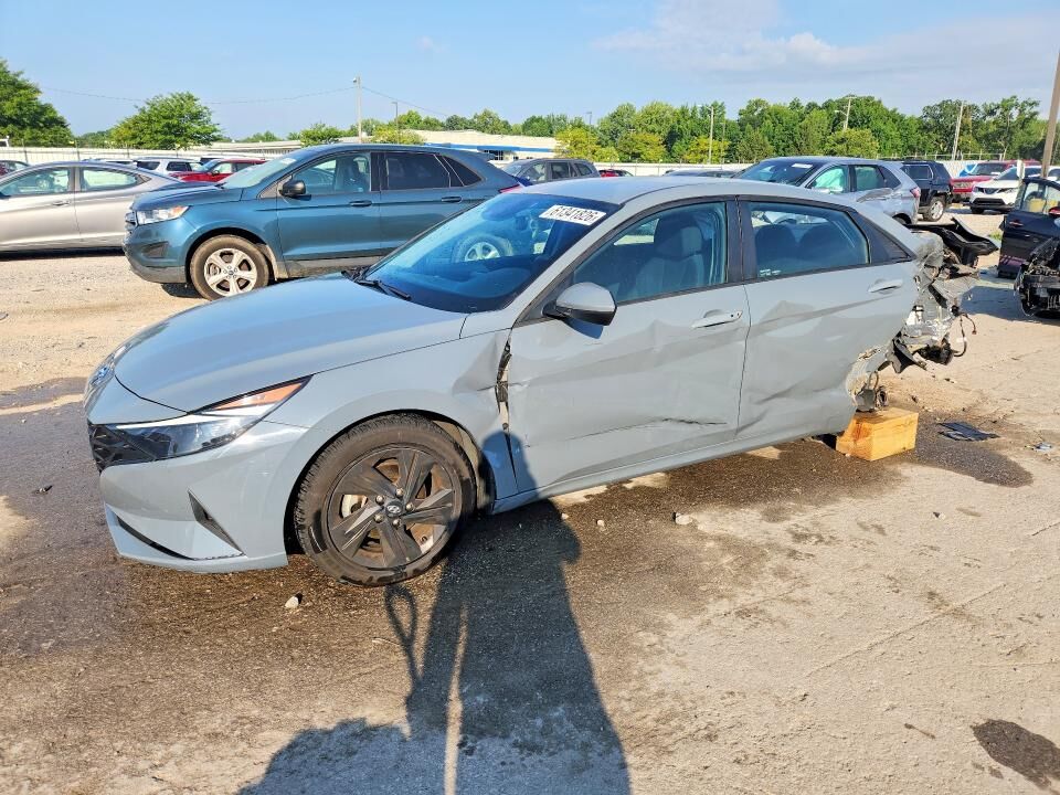 2021 HYUNDAI Elantra