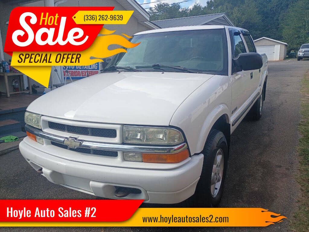 2003 CHEVROLET S-10 Pickup
