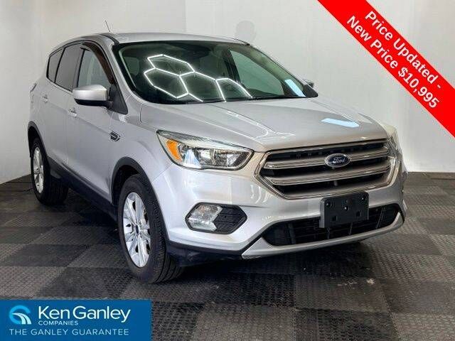 2017 FORD Escape