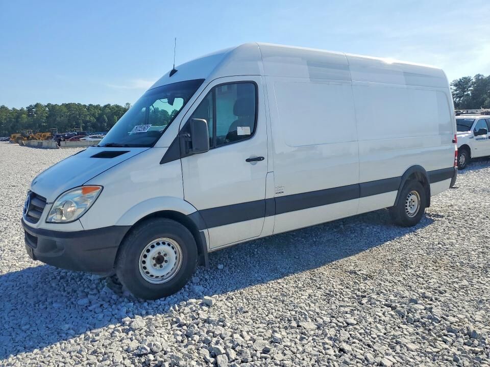 2011 MERCEDES-BENZ Sprinter