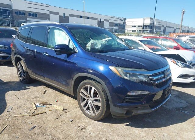 2017 HONDA Pilot