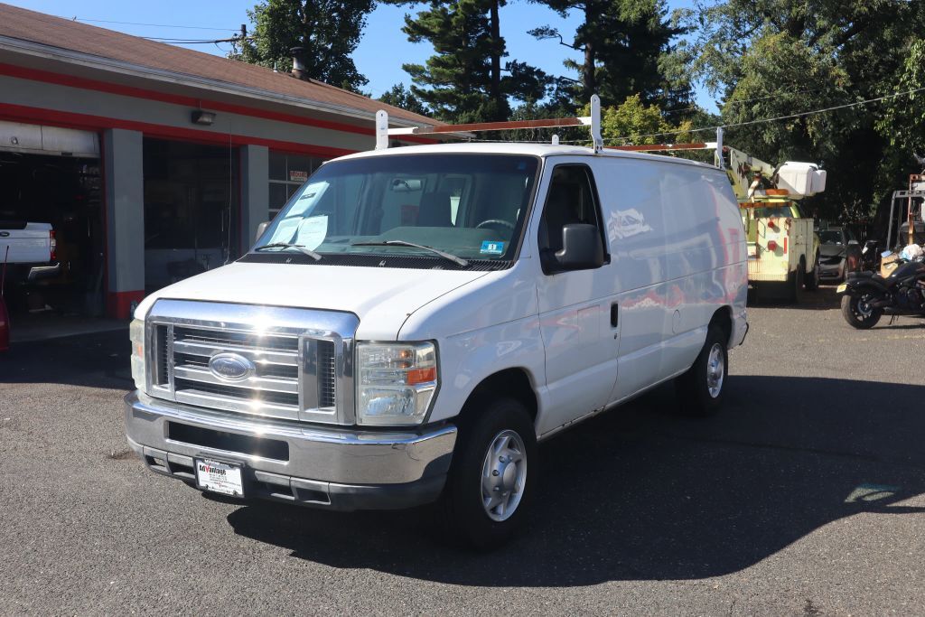 2011 FORD E-250