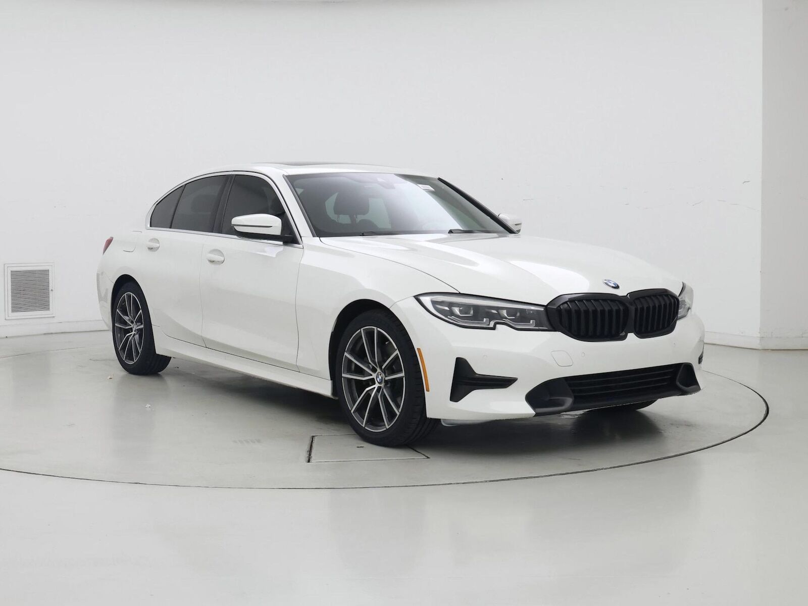 2021 BMW 330i