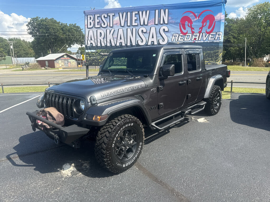 2025 JEEP Gladiator