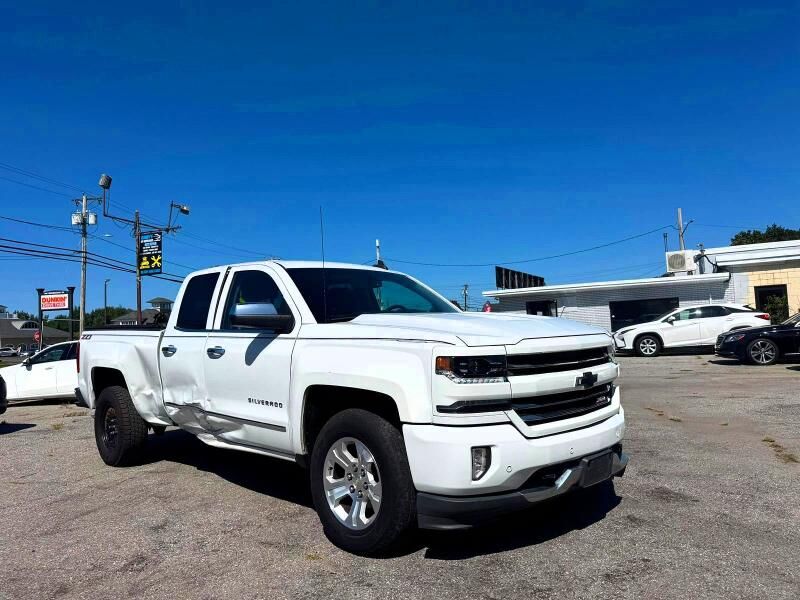 2018 CHEVROLET Silverado