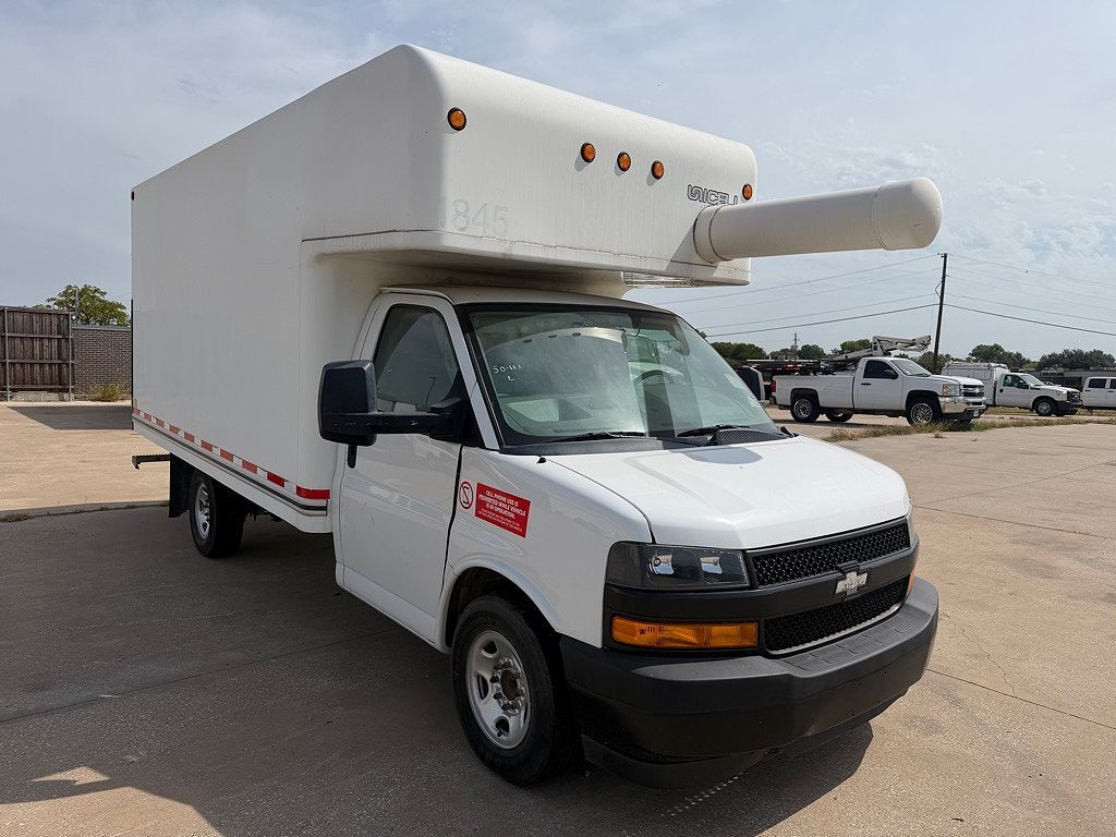 2018 CHEVROLET Express