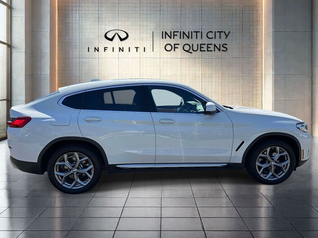 2023 BMW X4