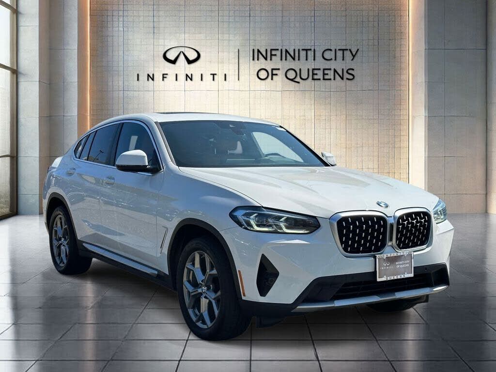 2023 BMW X4