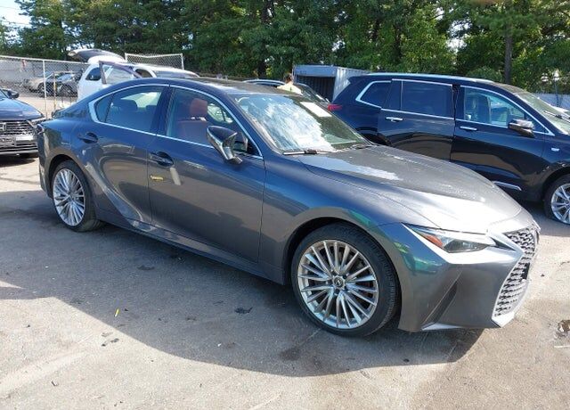 2023 LEXUS IS