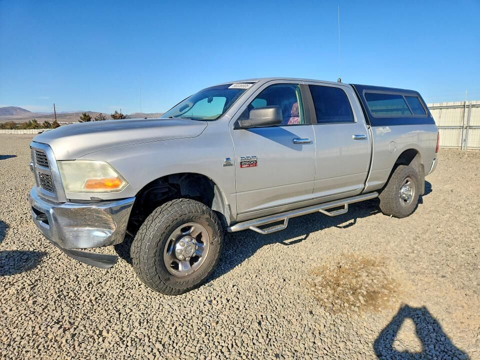 2011 DODGE Ram