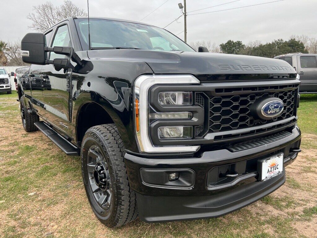 2024 FORD F-350