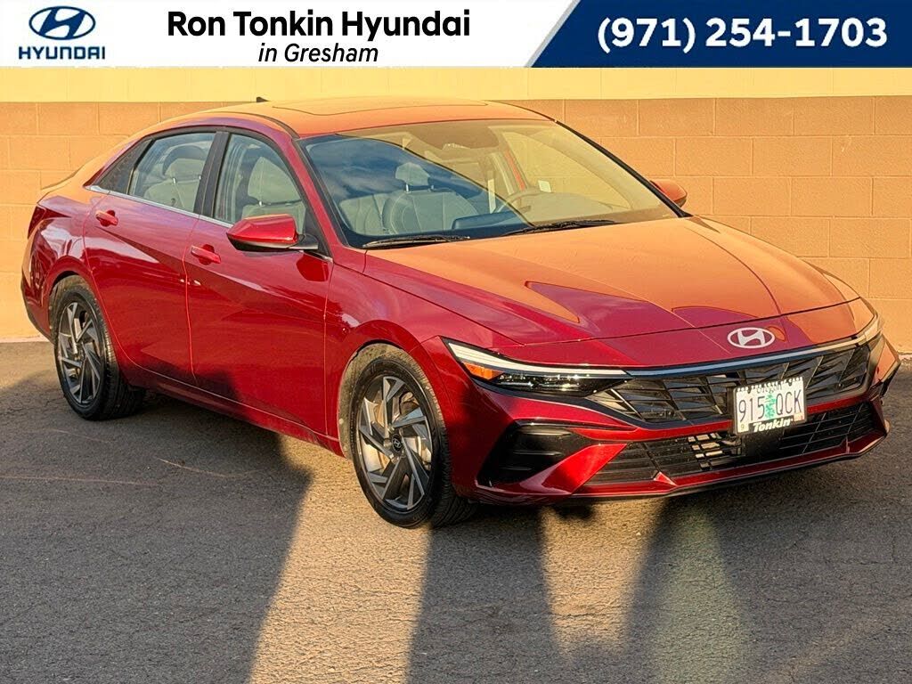 2024 HYUNDAI Elantra