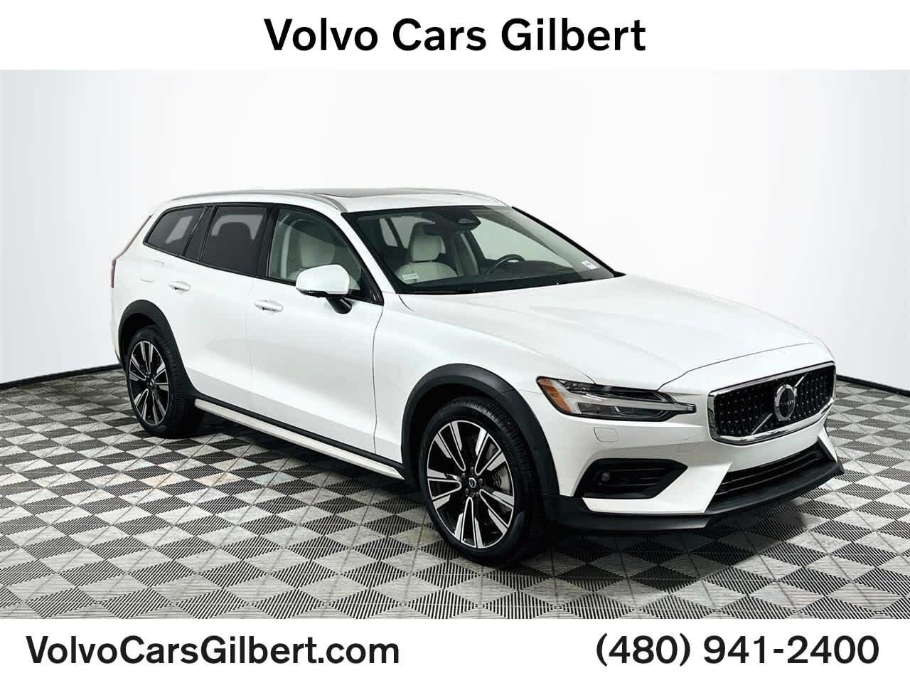 2026 VOLVO V60CC