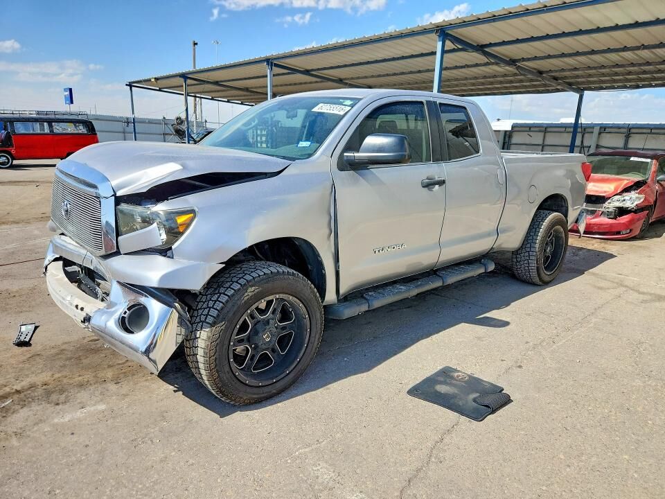 2012 TOYOTA Tundra