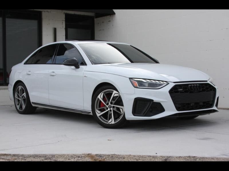 2022 AUDI A4