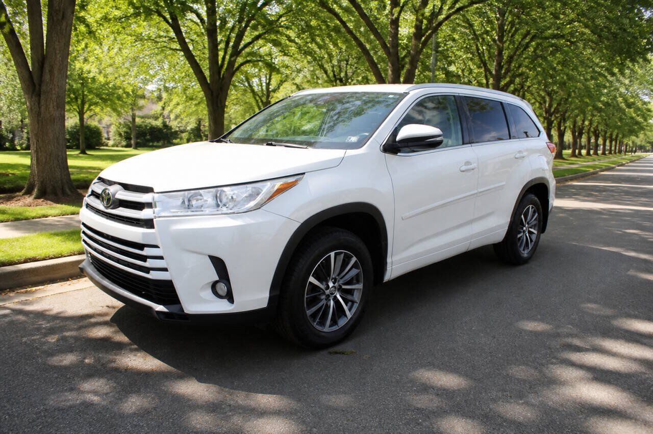 2018 TOYOTA Highlander