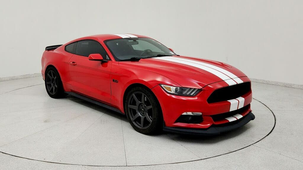 2015 FORD Mustang