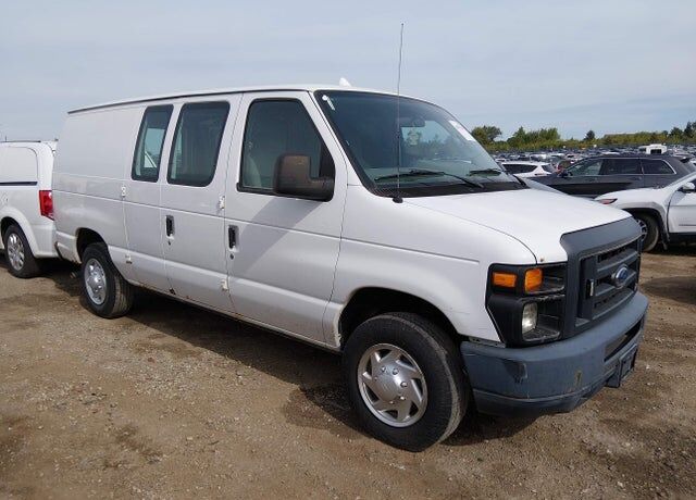 2013 FORD E-150